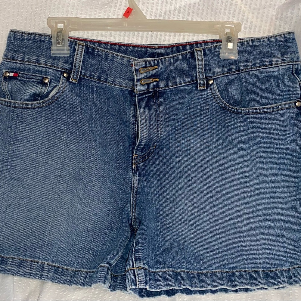 Tommy Hilfiger Blue Jean Shorts with Frayed Hem and Contrasting Stitching